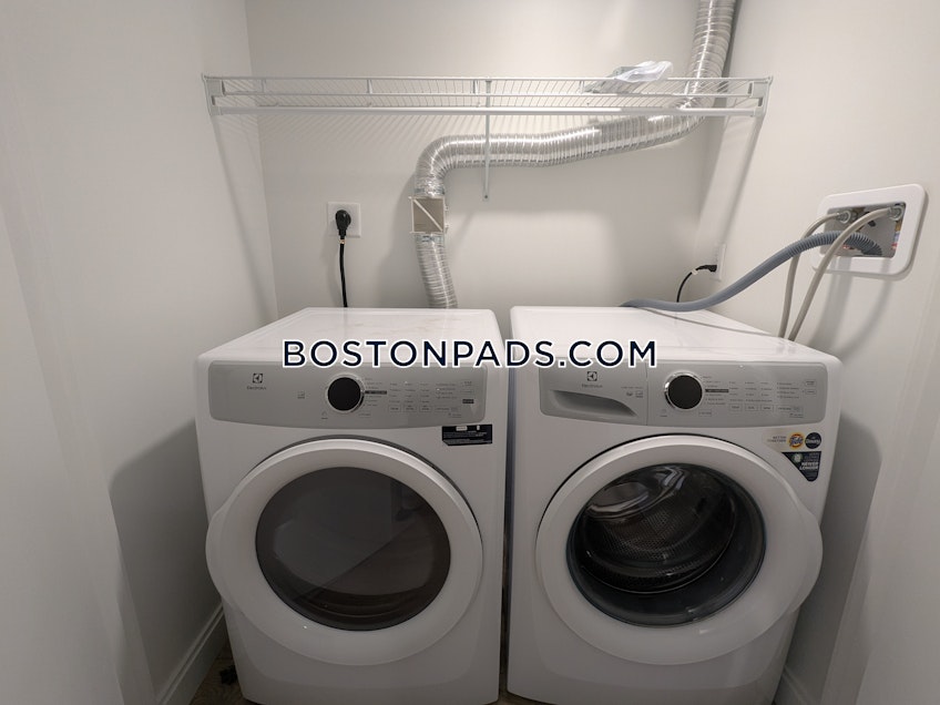 Boston - $4,800+ /month