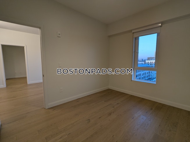 Boston - $4,800+ /mo