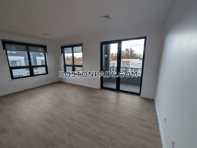 Boston - $3,800+ /mo