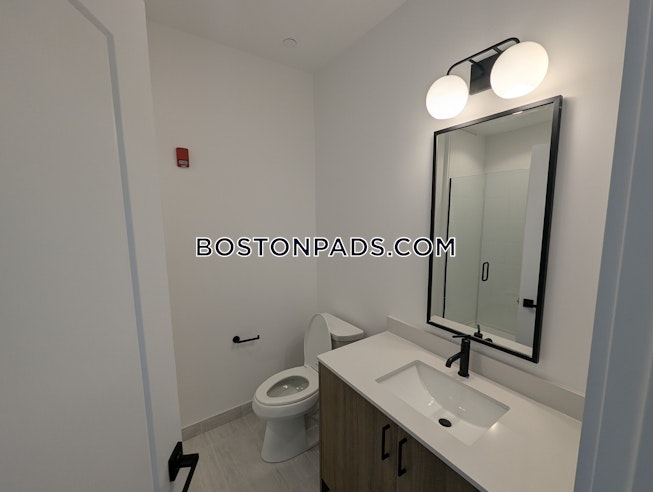 Boston - $3,800+ /mo