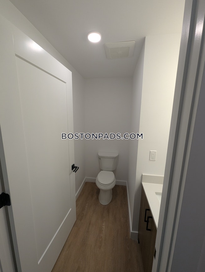 Boston - $3,800+ /mo
