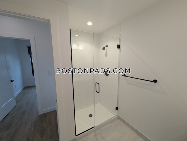 Boston - $3,800+ /mo