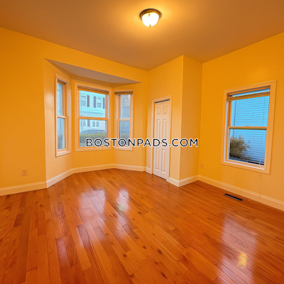 Roxbury 3 Beds 1 Bath Boston - $3,500 No Fee