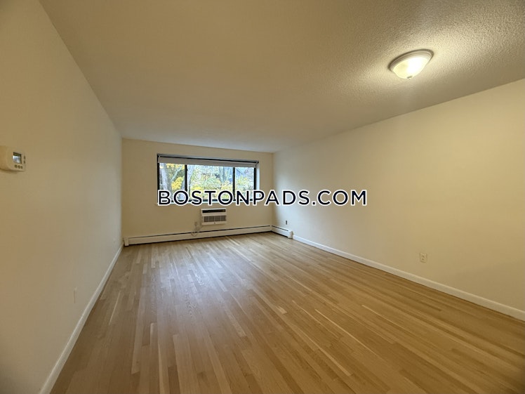 Homer Ave., Cambridge