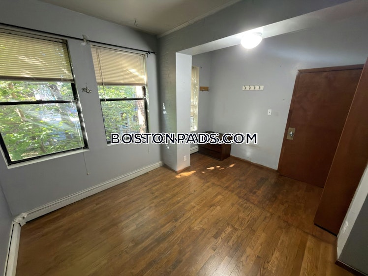 Park Vale Ave., Boston