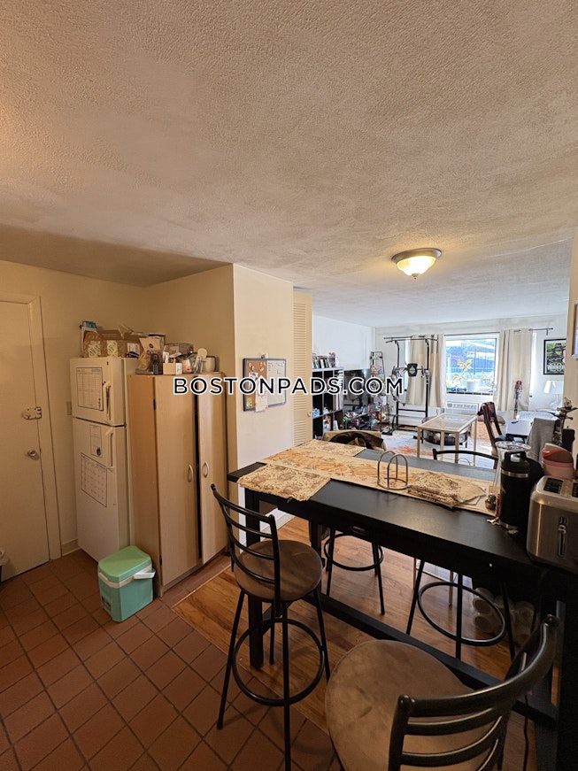 Boston - $2,720+ /mo