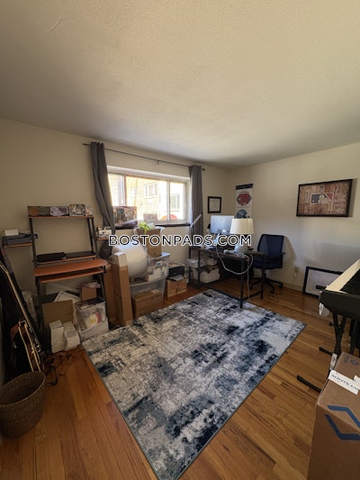 Allston 2 Beds 1 Bath Boston - $2,720 No Fee