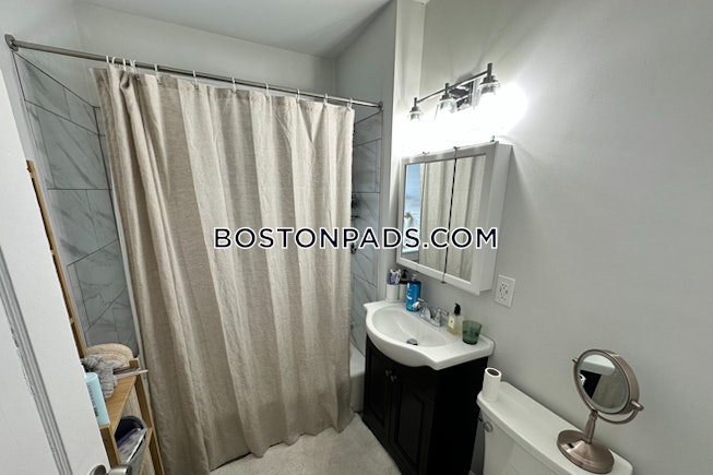 Somerville - $6,750+ /mo