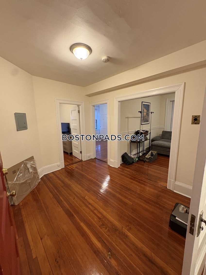 Cambridge - $3,000+ /month