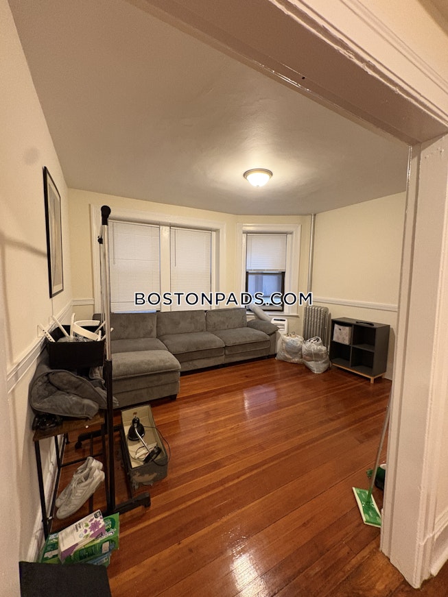 Cambridge - $3,000+ /mo