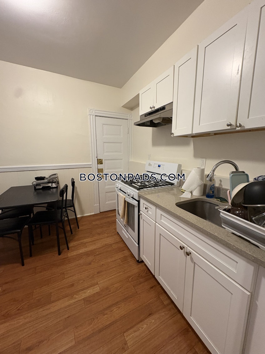 Cambridge - $3,000+ /month