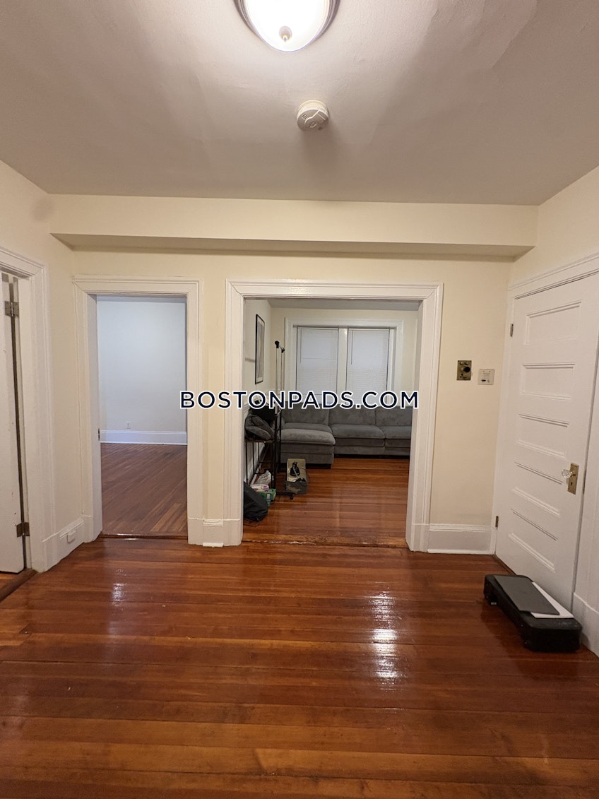 Cambridge - $3,000+ /month