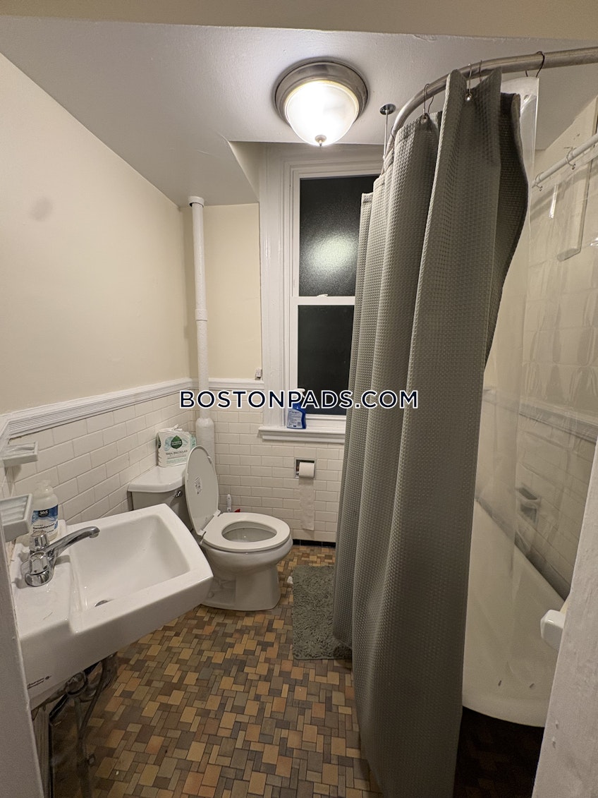 Cambridge - $3,000+ /month