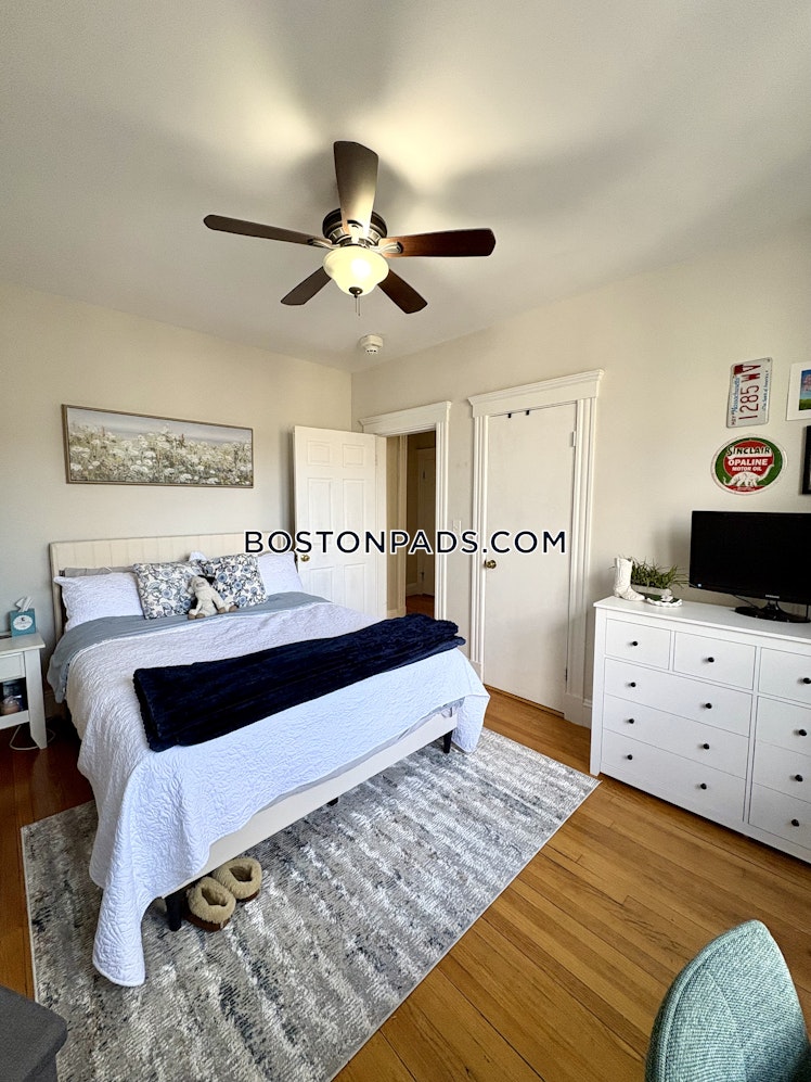 Sutherland Rd., Boston