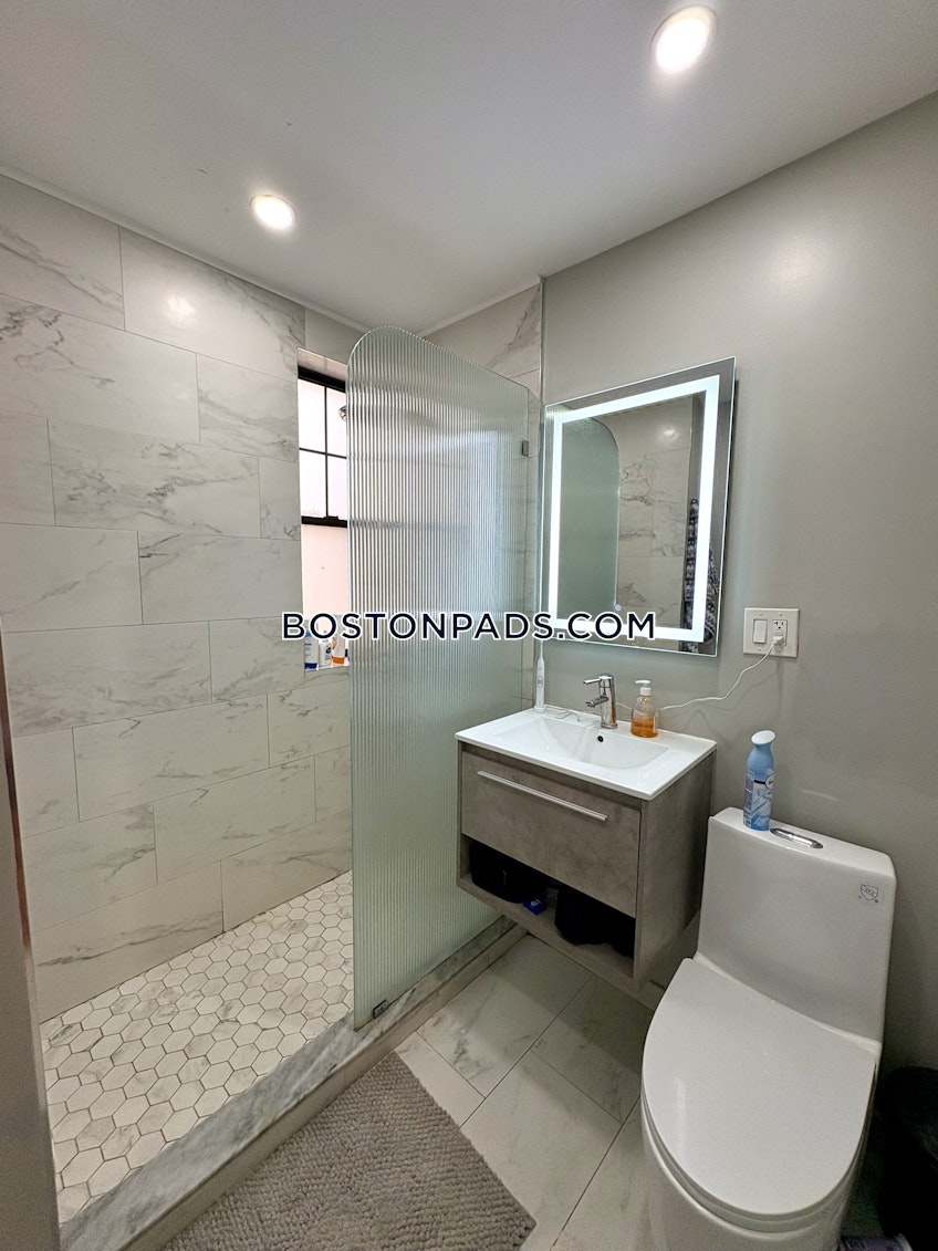 Boston - $4,500+ /month