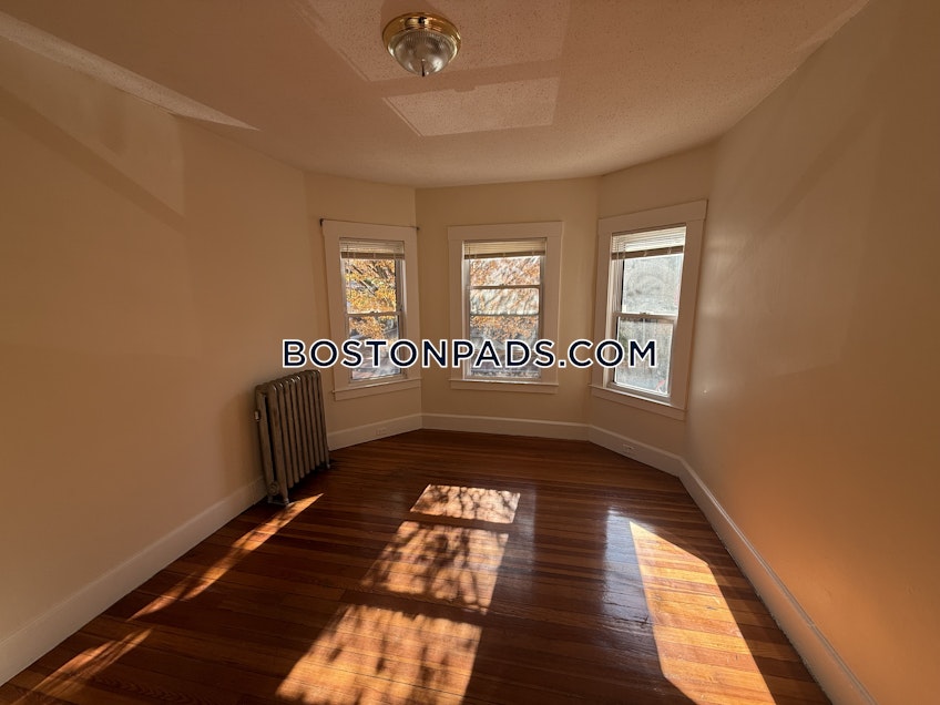 Cambridge - $2,700+ /month