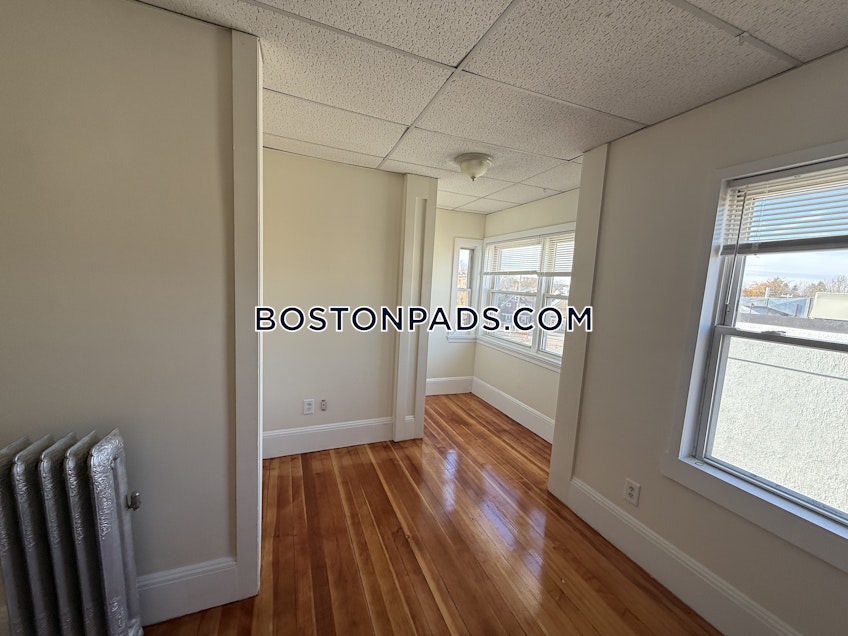 Cambridge - $2,700+ /month