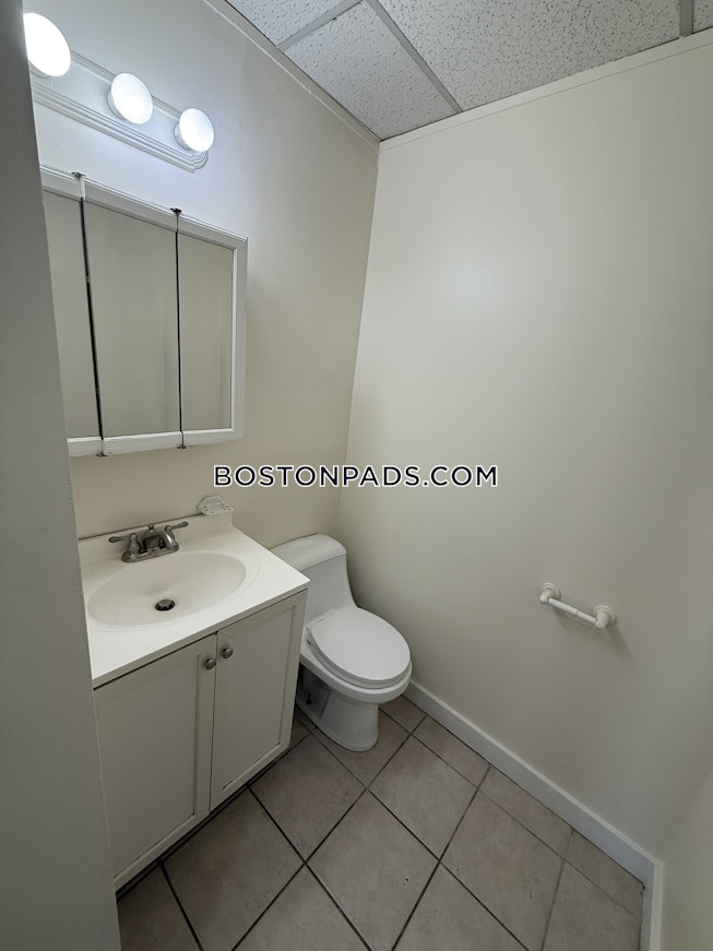 Cambridge - $2,700+ /mo