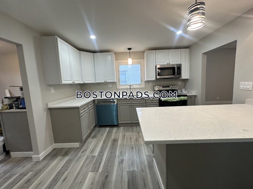 Everett - $2,950+ /month