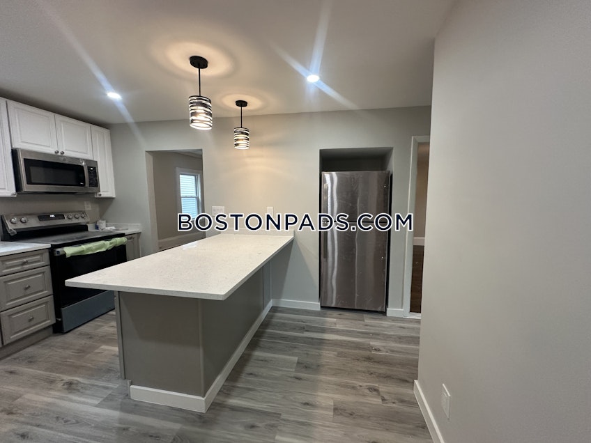 Everett - $2,950+ /month