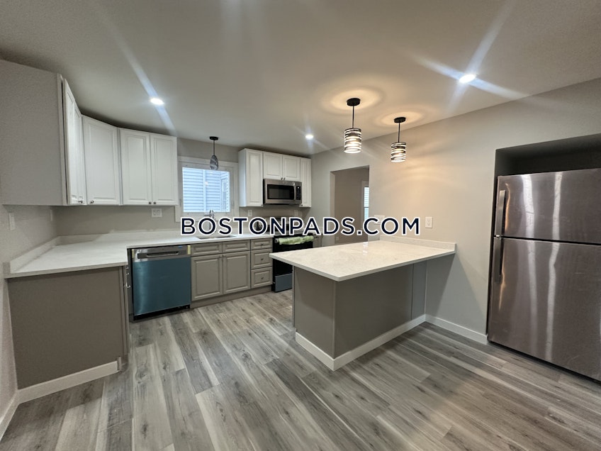 Everett - $2,950+ /month