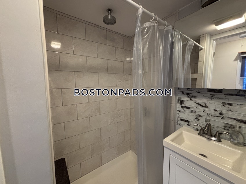 Cambridge - $2,900+ /month