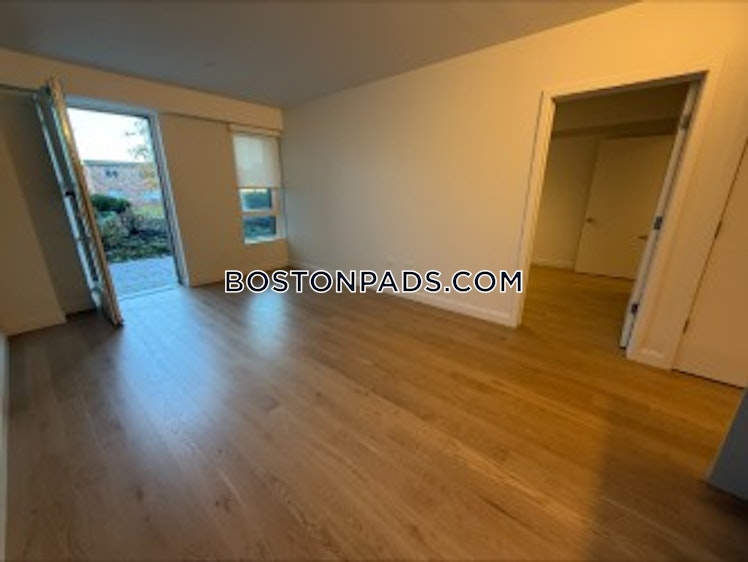 Brighton Ave., Boston