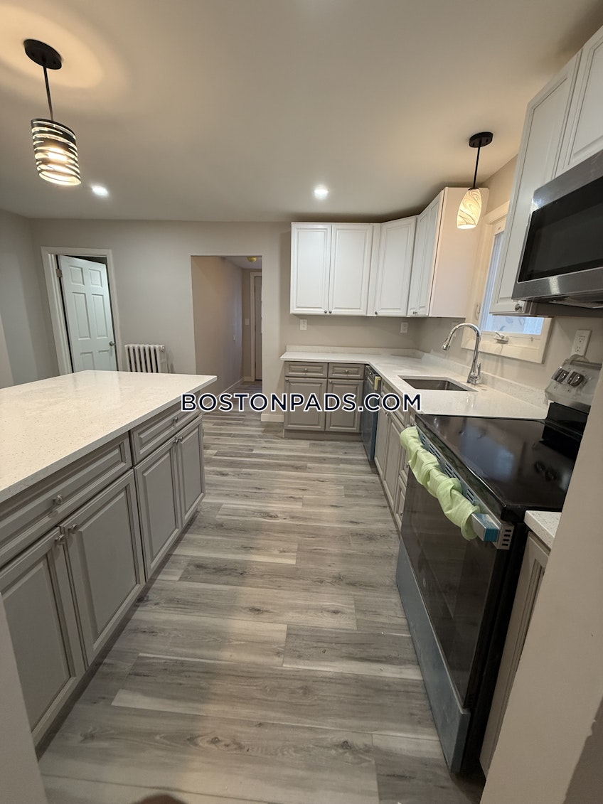 Everett - $2,950+ /month