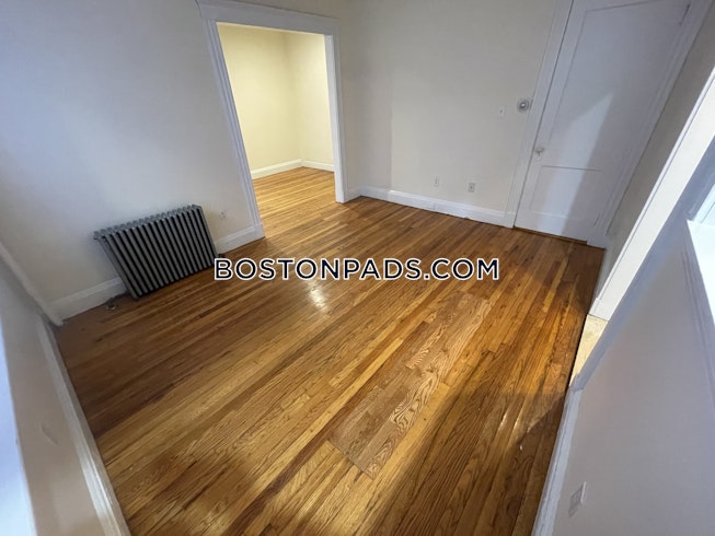Boston - $2,495+ /mo
