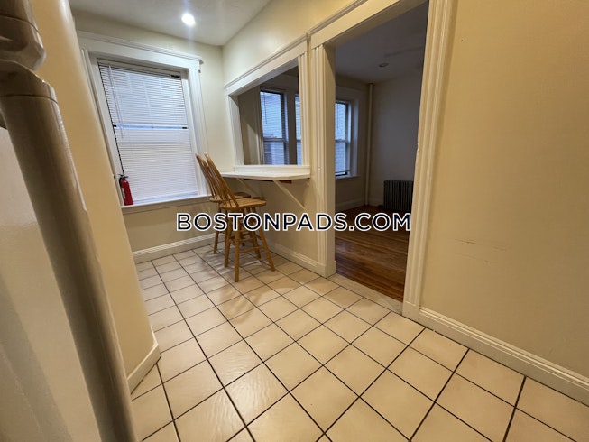 Boston - $2,495+ /mo