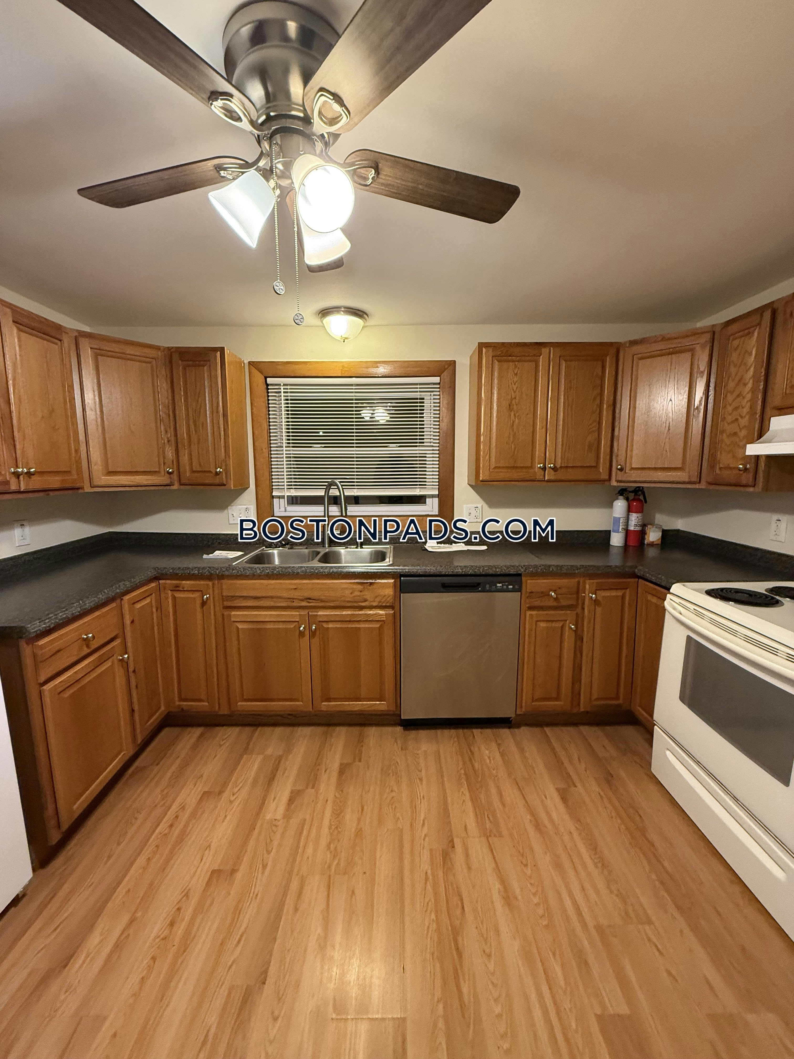 Hyde Park, Boston, MA - 1 Bed, 1 Bath - $2,050 - ID#8014365