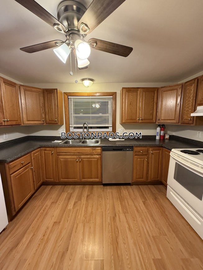 Boston - $2,050+ /mo