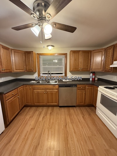 Hyde Park 1 Bed 1 Bath Boston - $2,050 No Fee