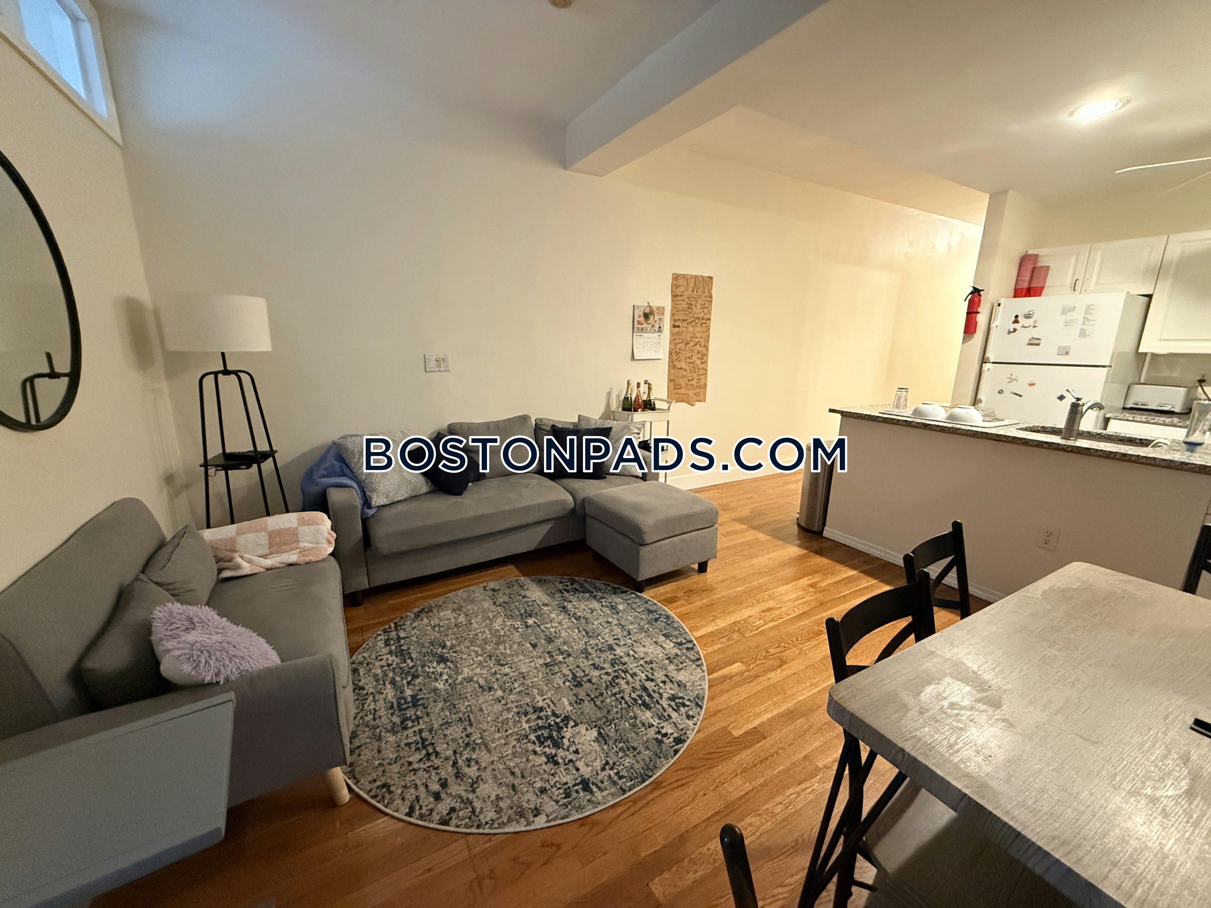 Boston University, Brookline, MA - 3 Beds, 1 Bath - $5,035 - ID#8027166
