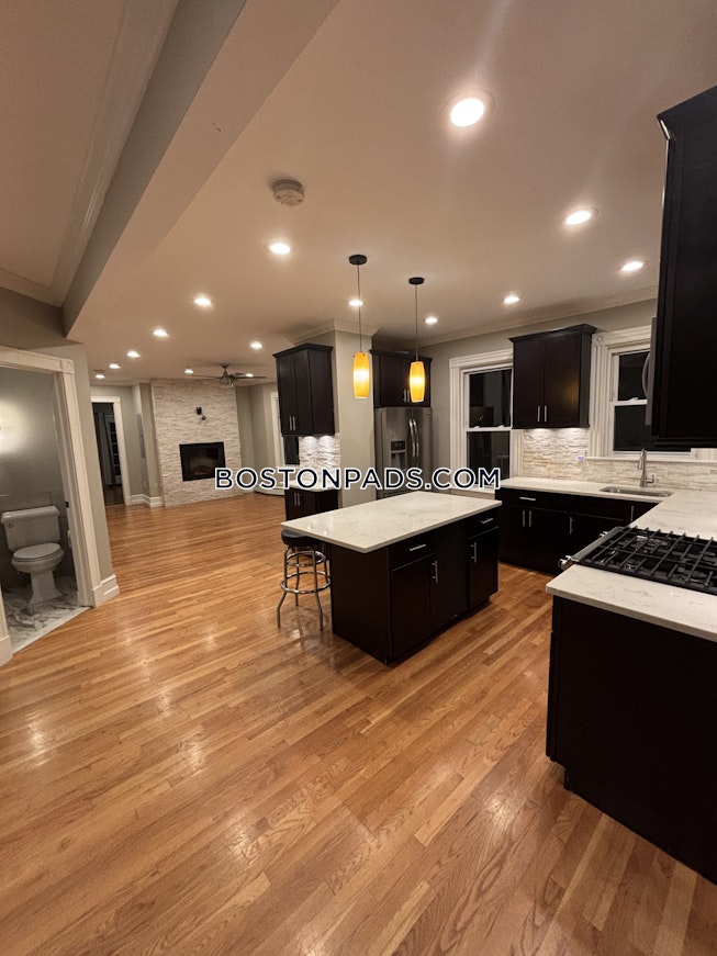 Boston - $4,000+ /mo