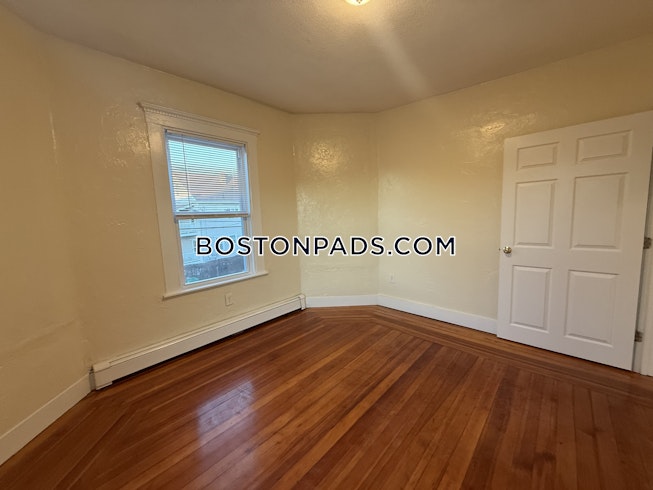 Medford - $2,800+ /mo