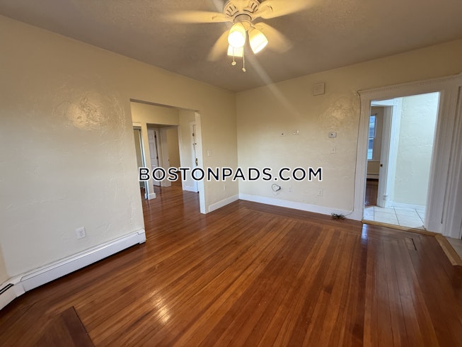 Medford - $2,800+ /mo