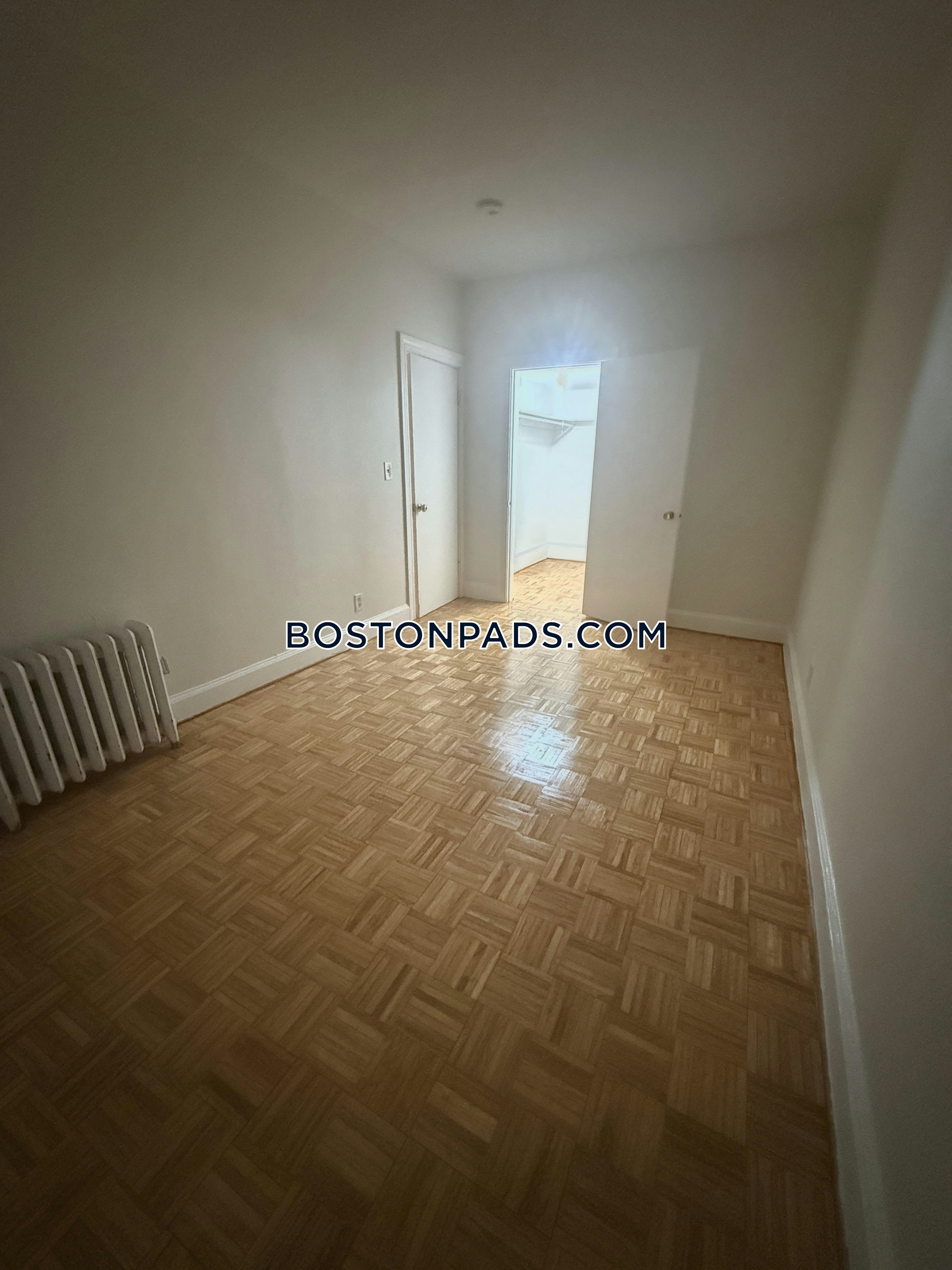 Boston - 1 Beds, 1 Baths