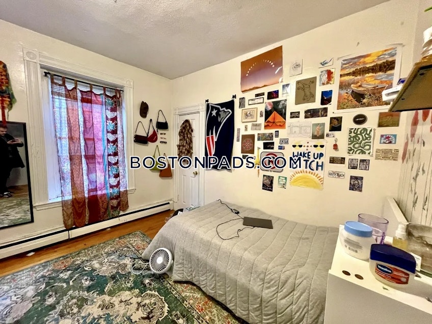 Roxbury Crossing - $3,850+ /month