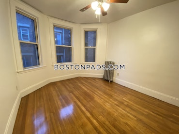 Boston - 2 Beds, 1 Baths