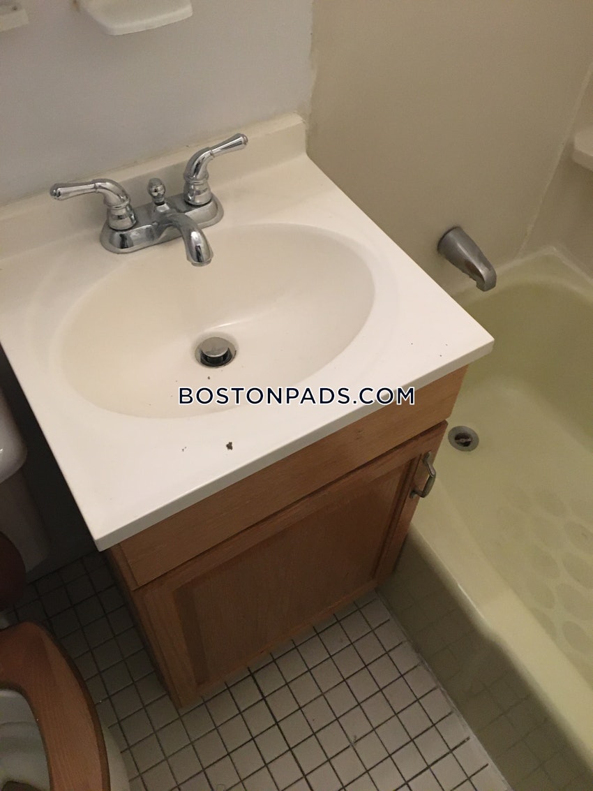 BOSTON - BEACON HILL - 1 Bed, 1 Bath - Image 38