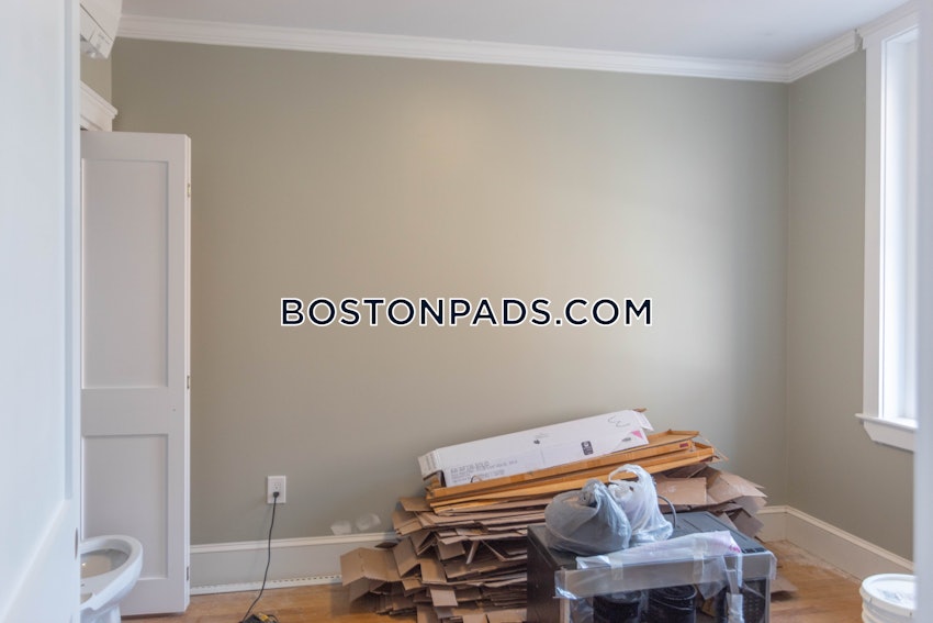 BOSTON - EAST BOSTON - MAVERICK - 1 Bed, 1 Bath - Image 1