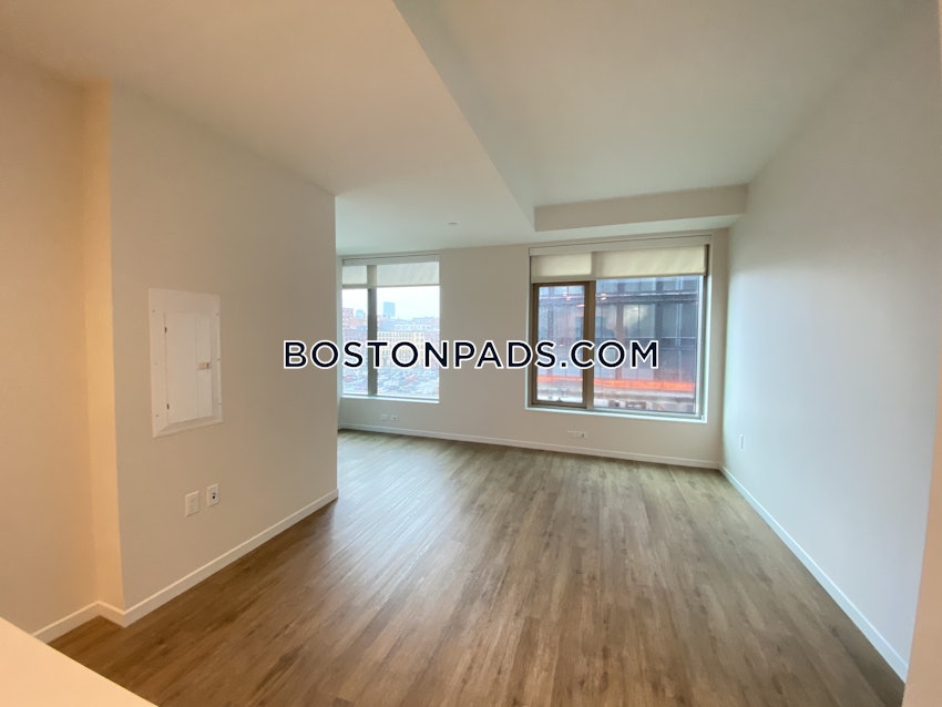 BOSTON - SEAPORT/WATERFRONT - 1 Bed, 1 Bath - Image 10