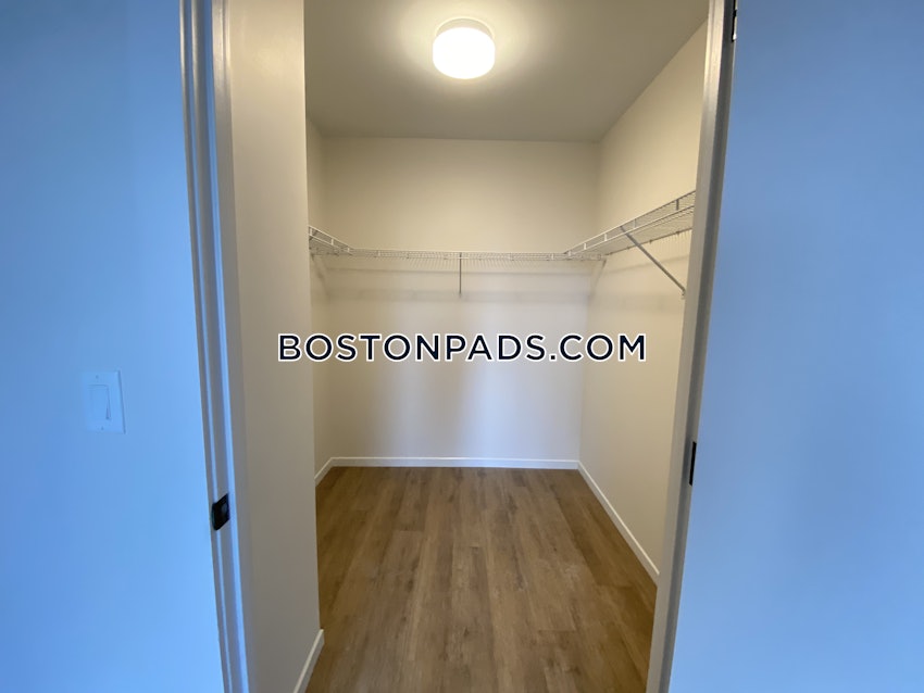 BOSTON - SEAPORT/WATERFRONT - 2 Beds, 2 Baths - Image 17
