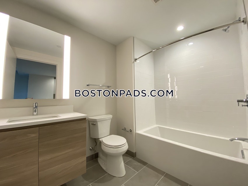 BOSTON - SEAPORT/WATERFRONT - 2 Beds, 2 Baths - Image 25