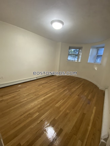 Boston - 3 Beds, 1 Baths