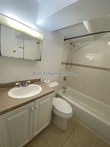 Boston - 3 Beds, 1 Baths