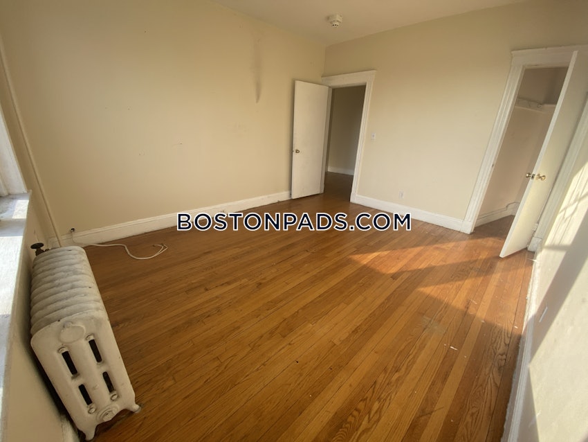 BOSTON - BRIGHTON - CLEVELAND CIRCLE - 3 Beds, 1 Bath - Image 49