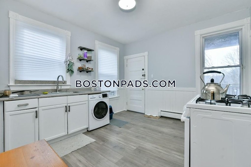 BOSTON - JAMAICA PLAIN - CENTER - 3 Beds, 1 Bath - Image 8