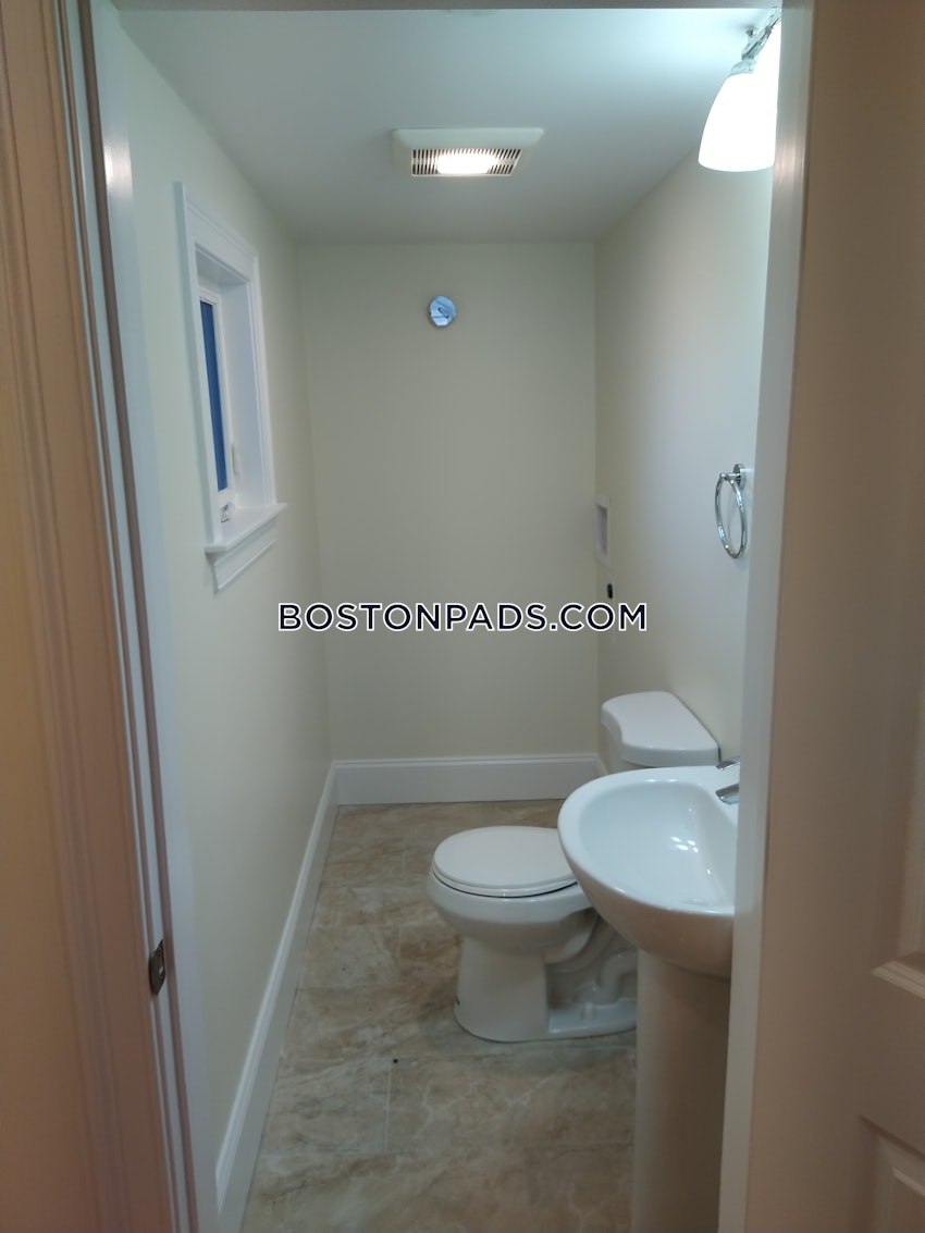 BOSTON - DORCHESTER - UPHAMS CORNER - 2 Beds, 1.5 Baths - Image 34